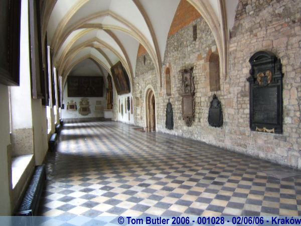 Photo ID: 001028, Inside the St Francis Basilica, Krakw, Poland