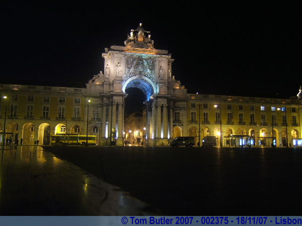 Photo ID: 002375, The arch in the Praa do Comrcio, Lisbon, Portugal
