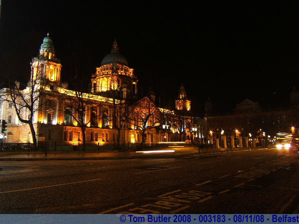 Photo ID: 003183, Belfast City hall and Donegall Square North, Belfast, Northern Ireland