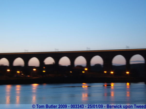 Photo ID: 003343, A train rushes over the Royal Border Bridge, Berwick upon Tweed, England
