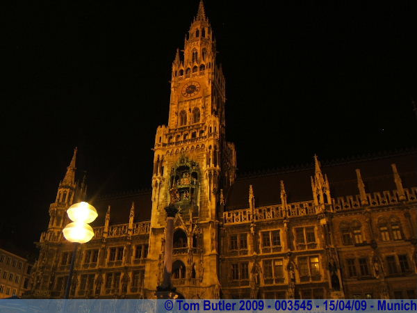 Photo ID: 003545, The new town hall at night, Munich, Germany
