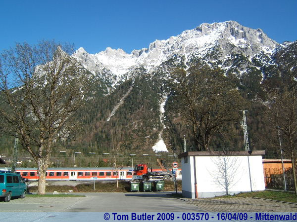 Photo ID: 003570, The mountains and the trains, Mittenwald, Germany