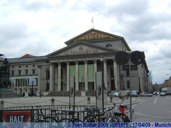 Photo ID: 003571, The Opera House, Munich, Germany