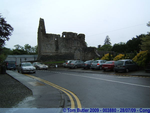 Photo ID: 003880, Approaching the ruins of Cong Abbey, Cong, Ireland