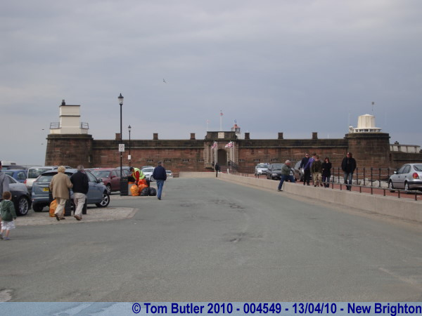 Photo ID: 004549, Approaching Fort Perch Rock, New Brighton, England