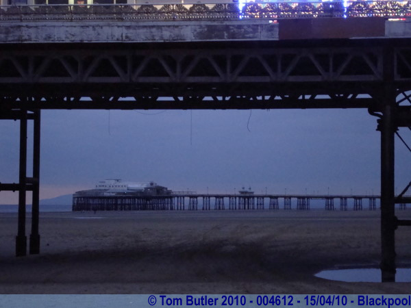 Photo ID: 004612, The end of the North Pier, in darkness, Blackpool, England