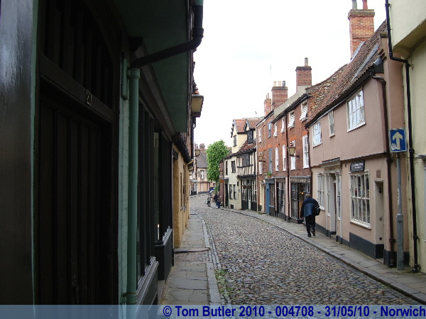 Photo ID: 004708, Looking down one of the medieval cobbled streets of Norwich, Norwich, England