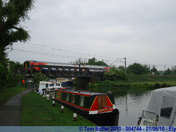 Photo ID: 004744, Trains and Canal Boats by the Great Ouse, Ely, England
