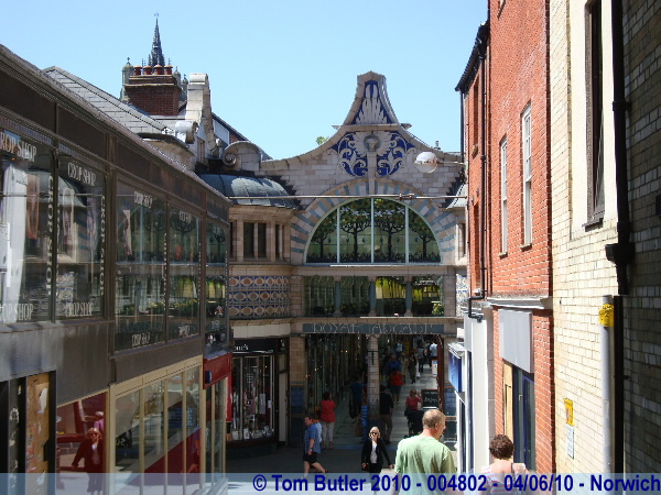 Photo ID: 004802, The Victoria Arcade, Norwich, England