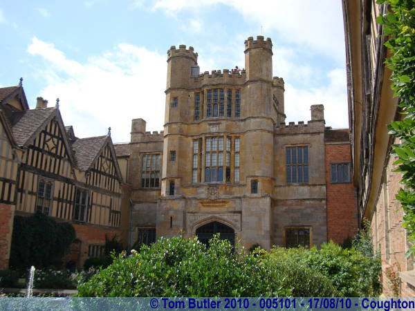 Photo ID: 005101, The rear of the gatehouse and North and South Wings, Coughton, England