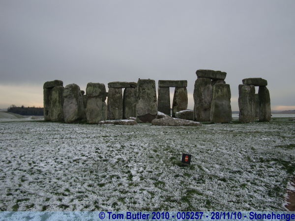 Photo ID: 005257, The iconic stones, Stonehenge, England