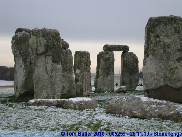 Photo ID: 005259, Looking across the stones, Stonehenge, England