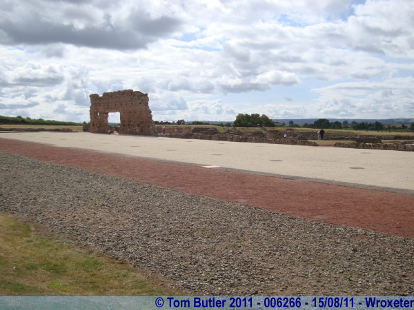 Photo ID: 006266, Looking across the ruins, Wroxeter, England