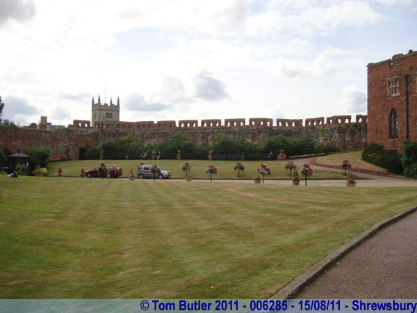 Photo ID: 006285, The grounds of the castle, Shrewsbury, England