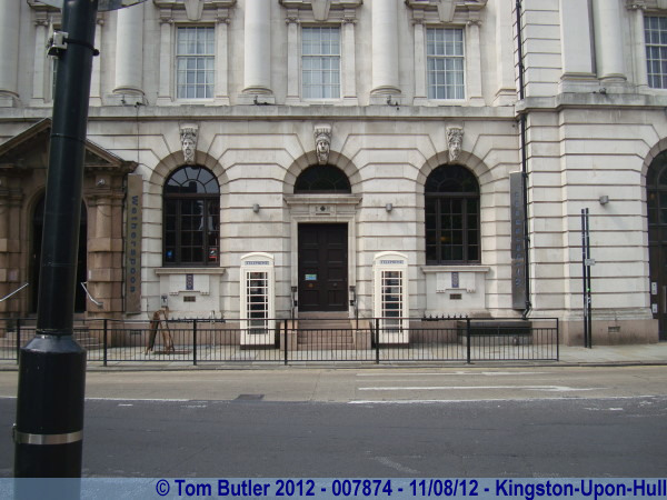 Photo ID: 007874, Two Kingston Communications cream phone boxes, Kingston-Upon-Hull, England
