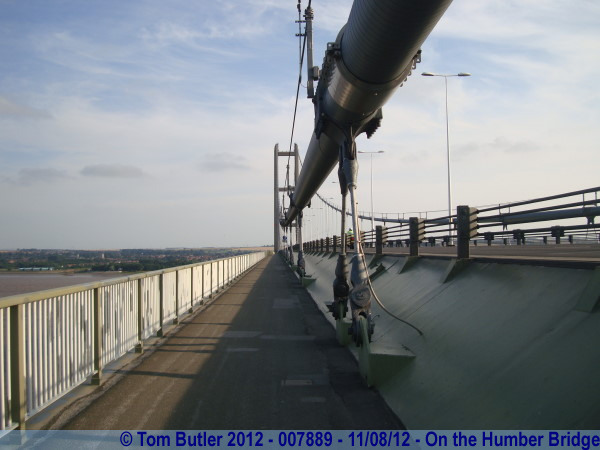 Photo ID: 007889, Standing on the Humber Bridge, On the Humber Bridge, England