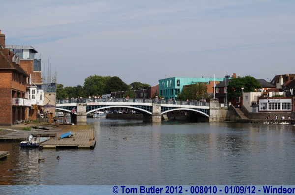 Photo ID: 008010, The town bridge, Windsor, England