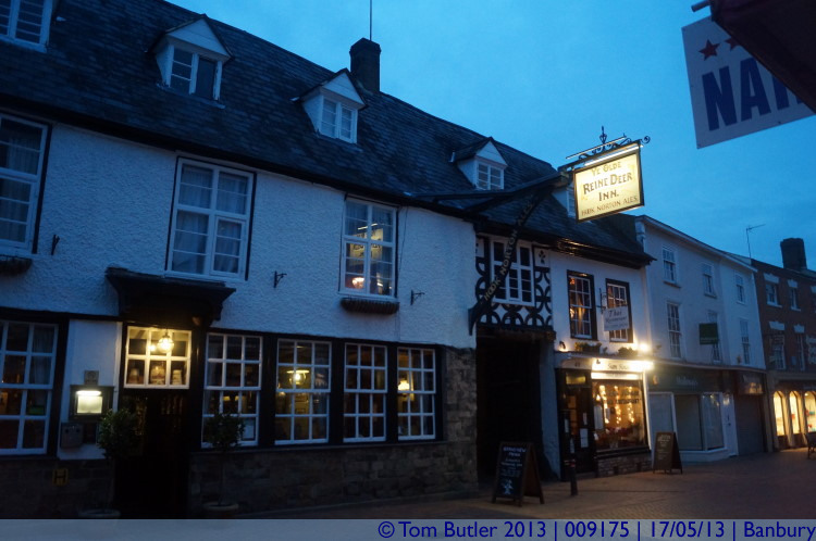 Photo ID: 009175, Old coaching inn, Banbury, England