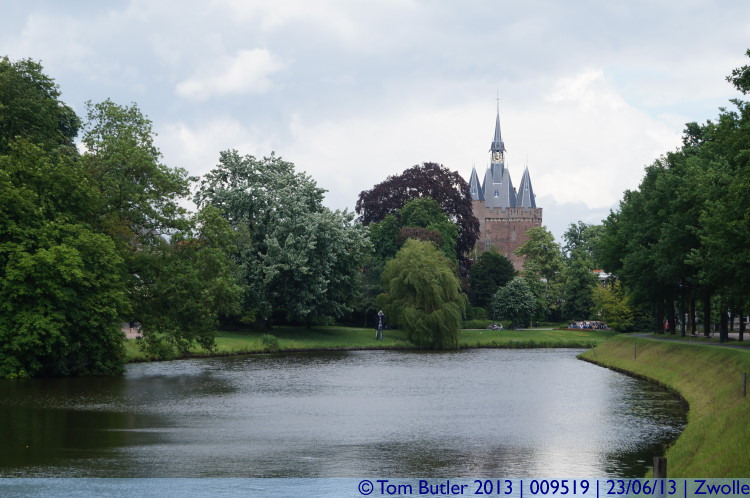 Photo ID: 009519, Looking towards the Sassenpoort, Zwolle, Netherlands