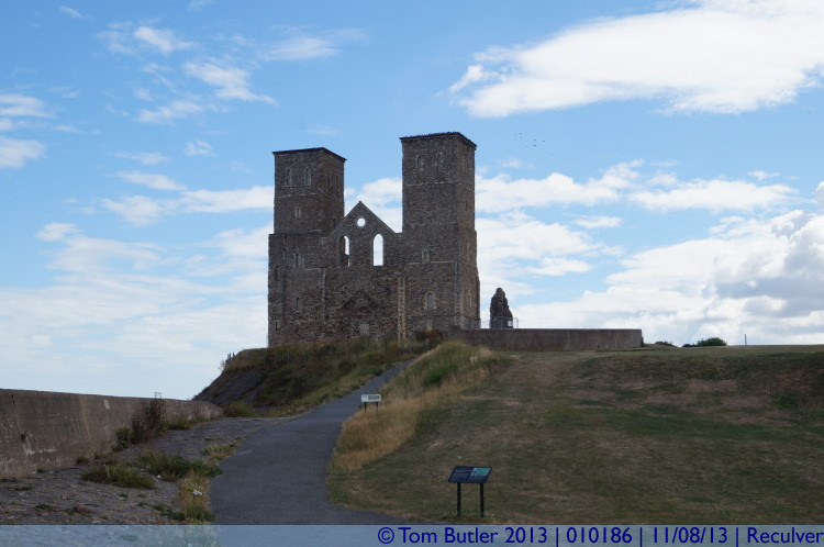 Photo ID: 010186, Approaching Reculver Towers, Reculver, England