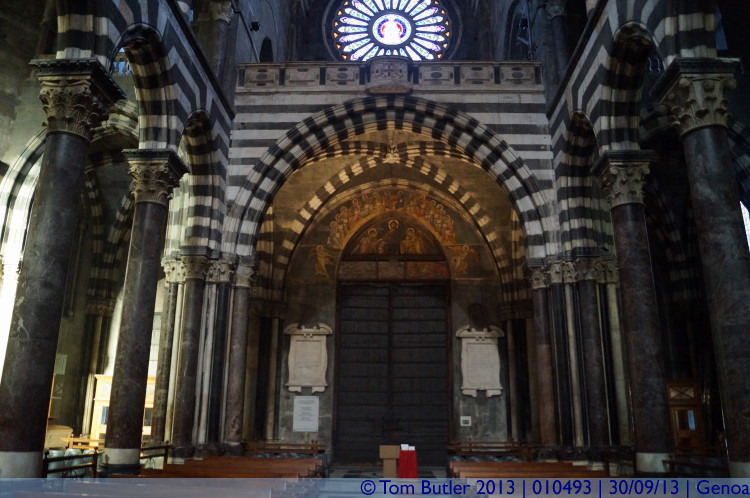 Photo ID: 010493, Doorway, Genoa, Italy