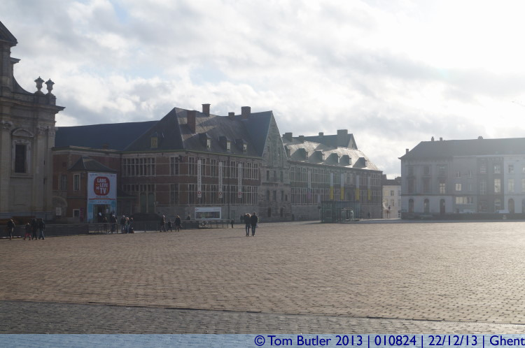 Photo ID: 010824, On Sint-Pietersplein, Ghent, Belgium