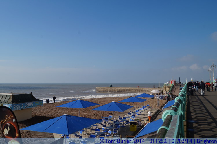 Photo ID: 011252, Looking across the beach, Brighton, England