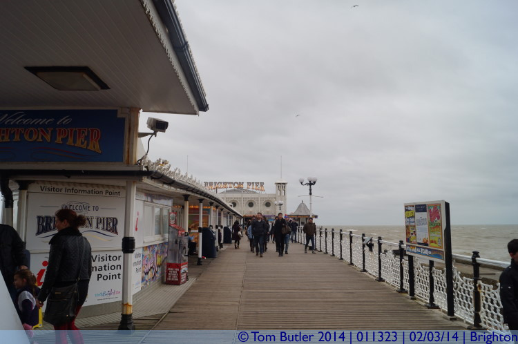Photo ID: 011323, On the pier, Brighton, England