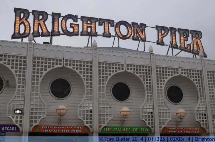 Photo ID: 011325, On the Pier, Brighton, England