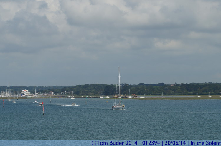 Photo ID: 012394, Approaching Harbour, In the Solent, Isle of Wight/England