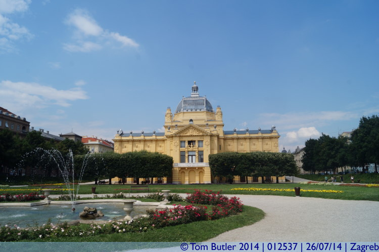 Photo ID: 012537, Looking towards the Art Pavilion, Zagreb, Croatia