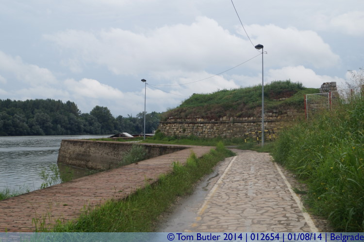 Photo ID: 012654, Fortifications down to the Sawa, Belgrade, Serbia
