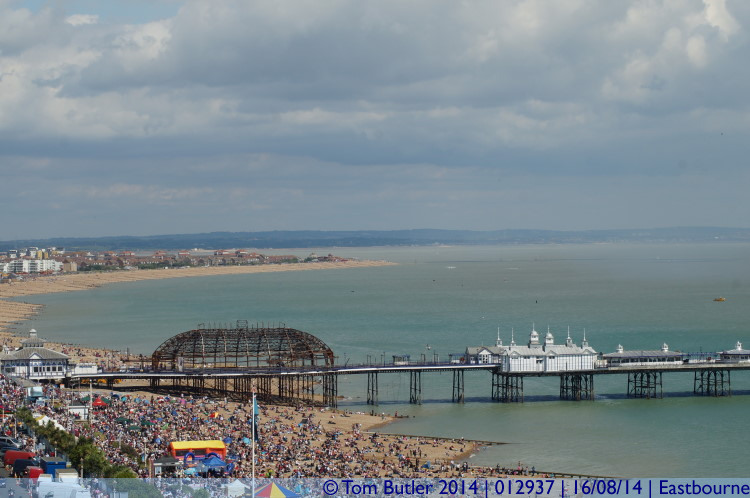 Photo ID: 012937, Pier and coast, Eastbourne, England