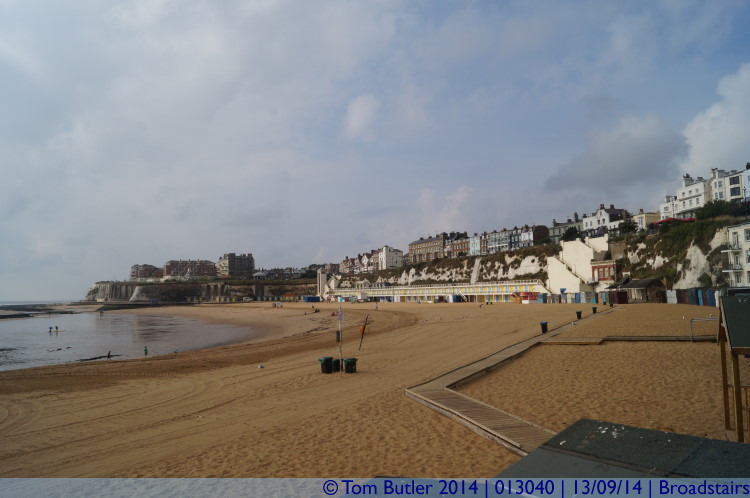Photo ID: 013040, On the beach, Broadstairs, England