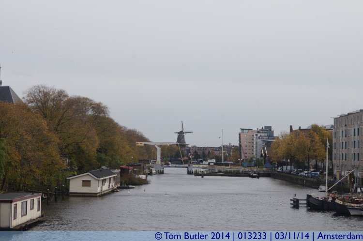 Photo ID: 013233, Looking down the Nieuwevaart, Amsterdam, Netherlands