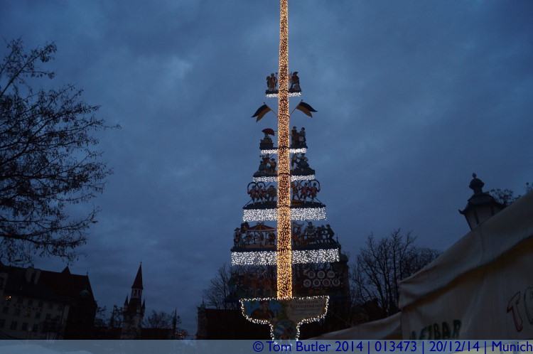 Photo ID: 013473, The Maypole doubling as Christmas Tree, Munich, Germany