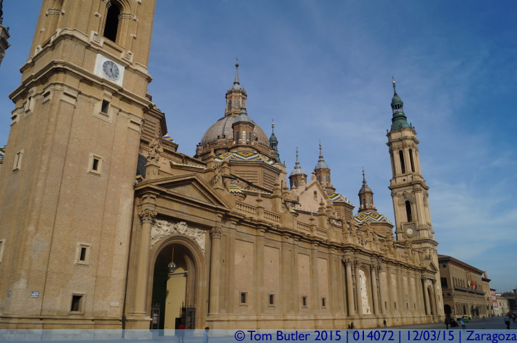 Photo ID: 014072, The Basilica, Zaragoza, Spain