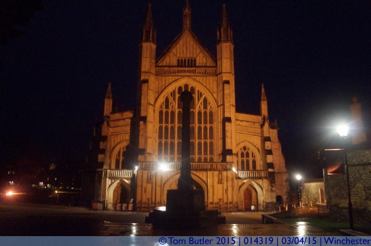 Photo ID: 014319, Cathedral and war memorial, Winchester, England