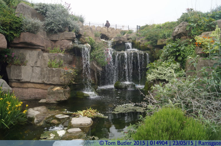 Photo ID: 014904, The Waterfall, Ramsgate, England
