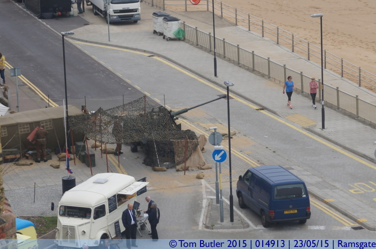 Photo ID: 014913, Stepping up the defence of Thanet, Ramsgate, England