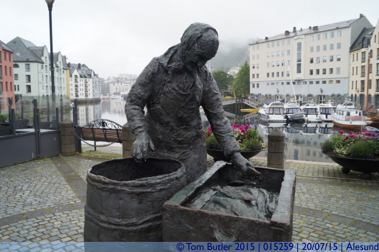 Photo ID: 015259, Stockfish statue, lesund, Norway