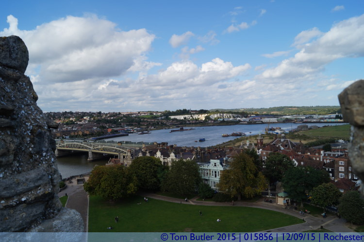 Photo ID: 015856, Looking downstream, Rochester, England