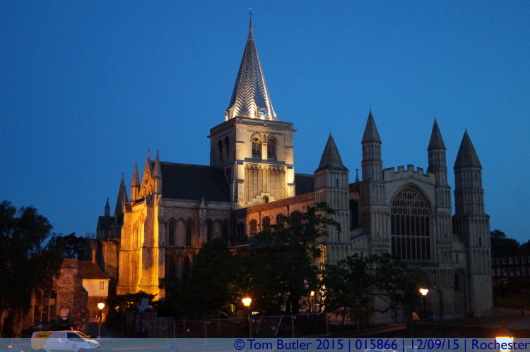 Photo ID: 015866, Cathedral floodlit, Rochester, England