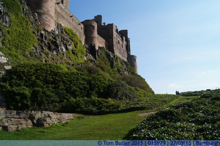 Photo ID: 015979, Underneath the castle, Bamburgh, England