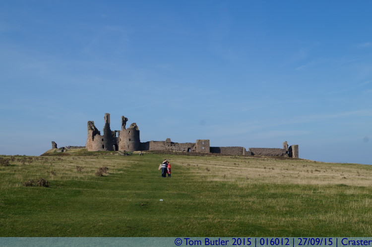 Photo ID: 016012, Approaching the ruins, Craster, England