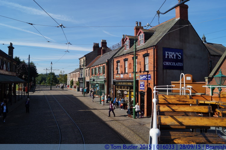 Photo ID: 016033, In the heart of the town, Beamish, England