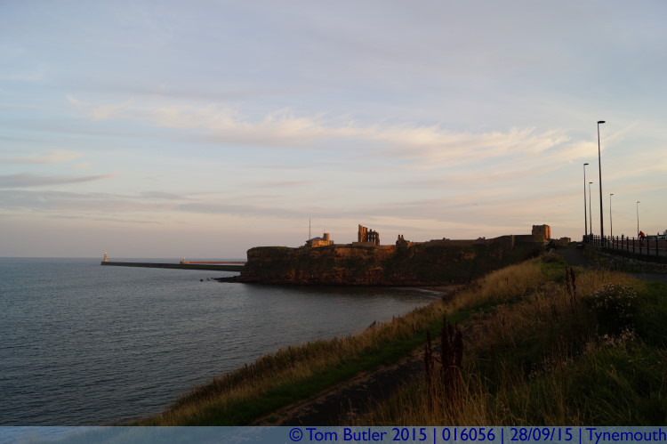 Photo ID: 016056, Priory and castle, Tynemouth, England