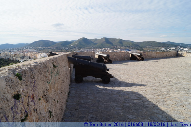 Photo ID: 016608, Ready for all comers, Ibiza Town, Spain