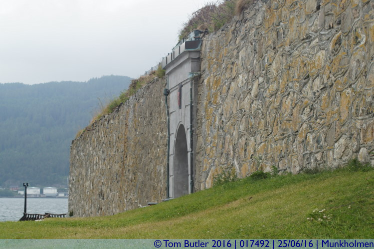 Photo ID: 017492, Walls of the fortress, Munkholmen, Norway
