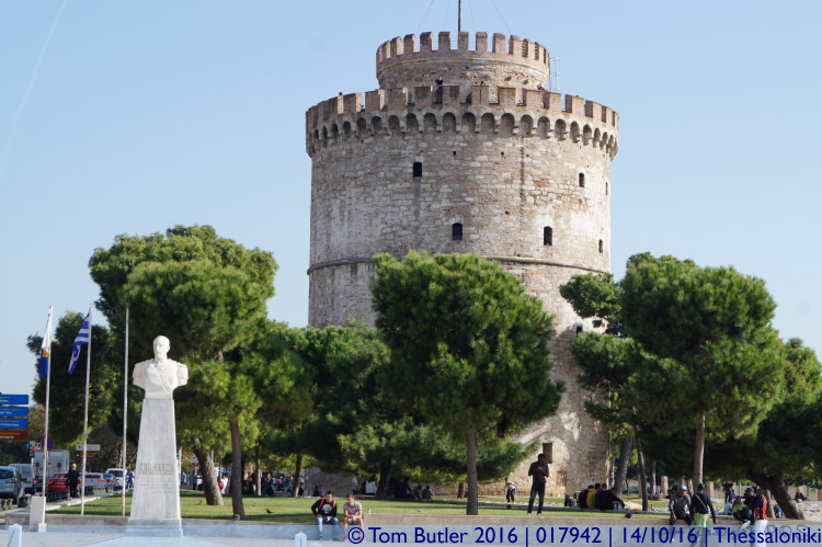 Photo ID: 017942, Approaching the White Tower, Thessaloniki, Greece